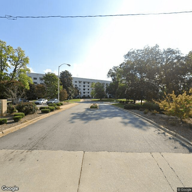 Heritage Court Apartments