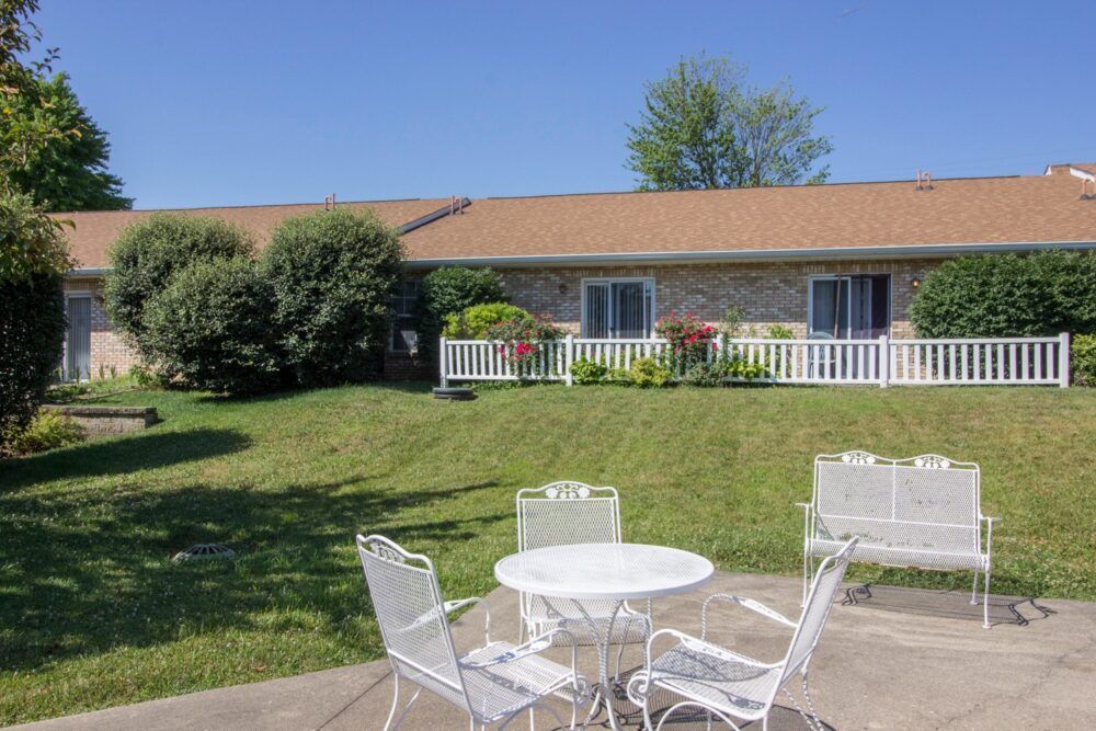 Fox Ridge Manor