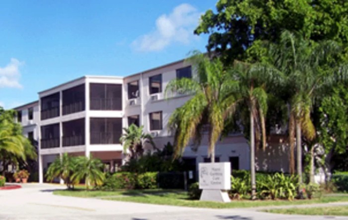 Cross Gardens Care Center