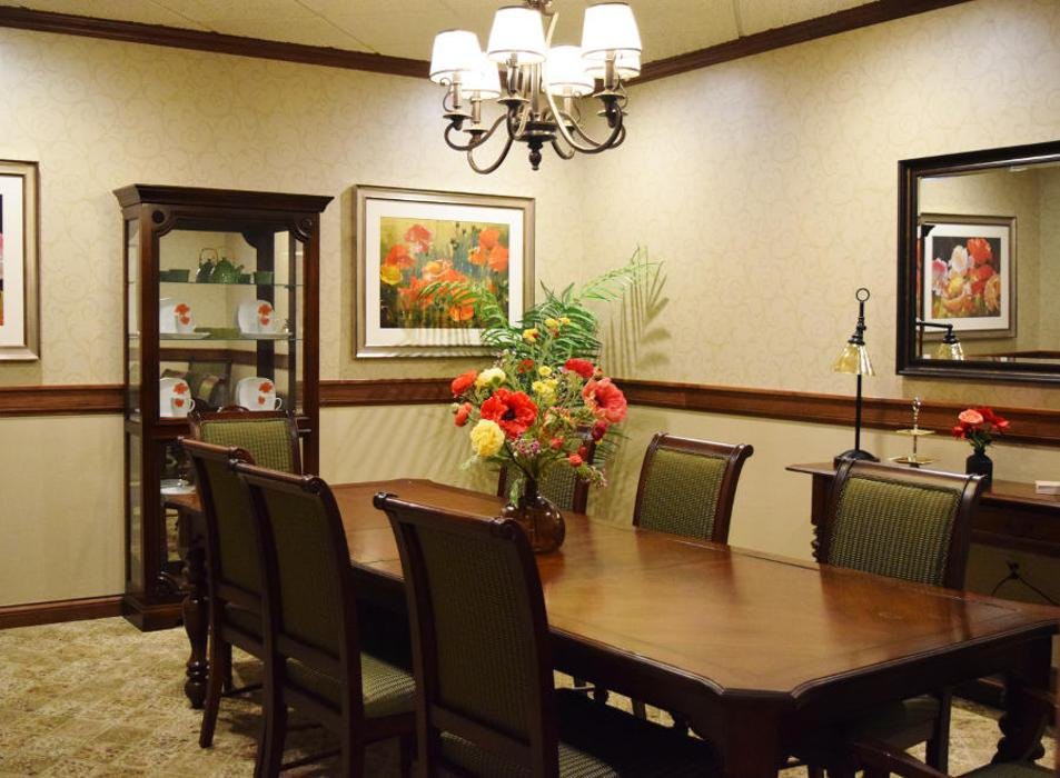 Inn at Summit Trail