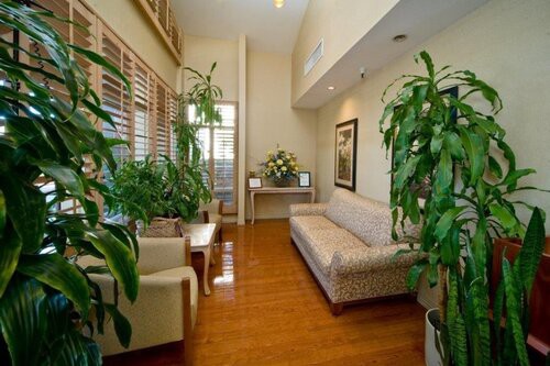 Rancho Mirage Health And Rehabilitation Center