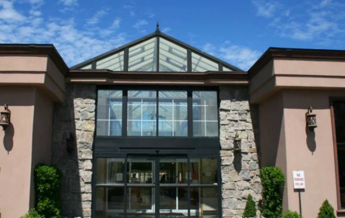 Emerge Nursing And Rehabilitation At Glen Cove