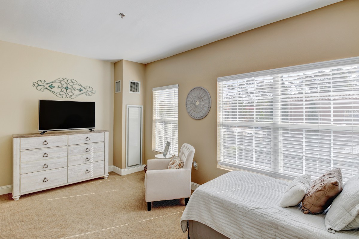Torrey Pines Senior Living