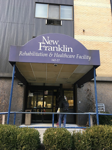 The entrance to New Franklin Rehabilitation & Healthcare Facility.
