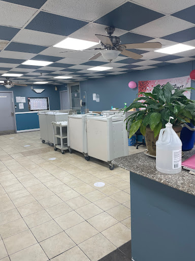 New Glorias Manor Home For Adults