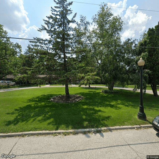 Woodland Manor
