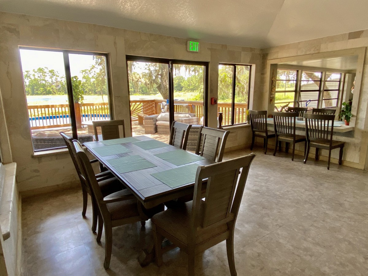 Freedom Oaks Assisted Living