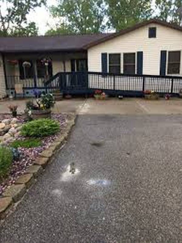 Connie's Lakeside Elder Care