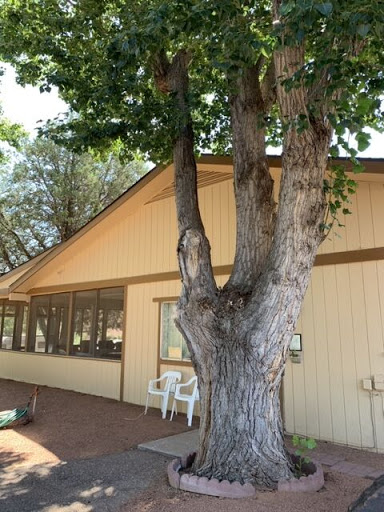 Houston Creek Assisted Living