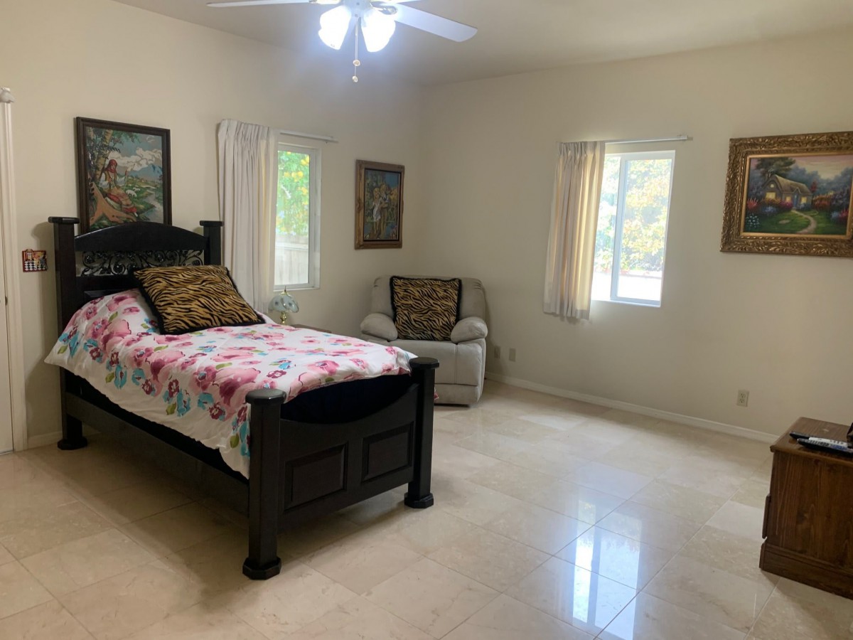 Advanced Home Care Senior Living
