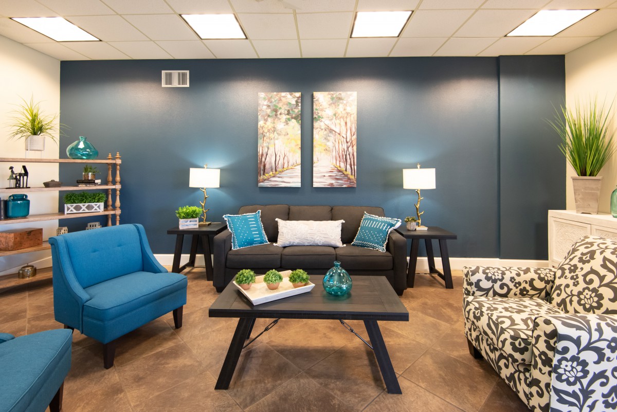 Life Care Center Of Paradise Valley