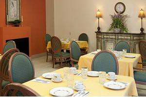 Carriage Inn Of Cadiz