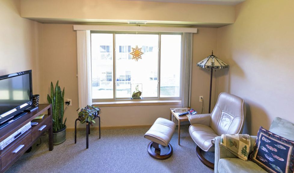 South Grove Lodge Senior Living