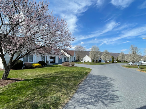 Victoria House At Spring House Estates