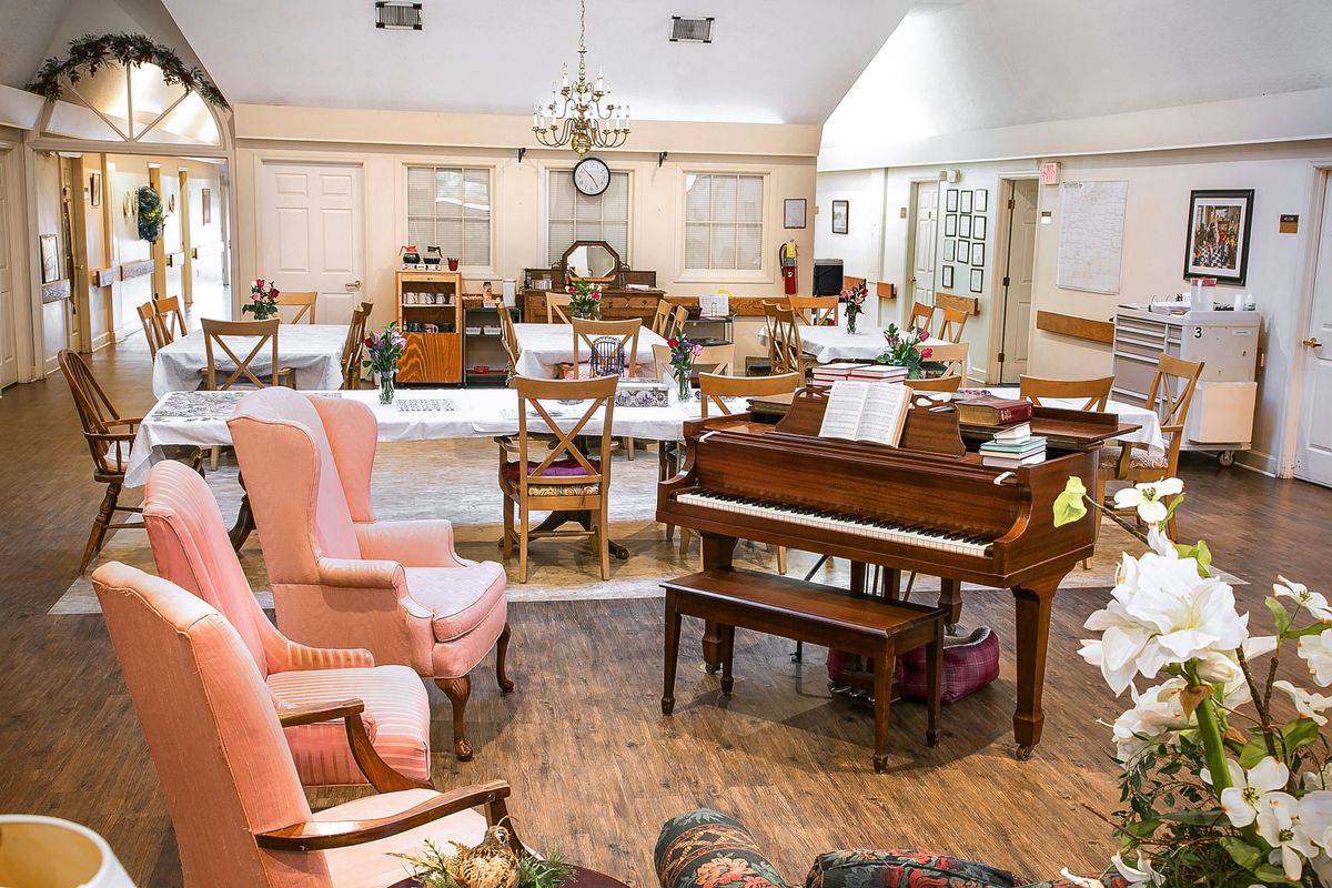 Dogwood Gardens Senior Living