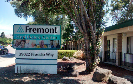 The entrance to the Fremont Healthcare Center located at 1022 Presidio Way, featuring a clearly visible sign.
