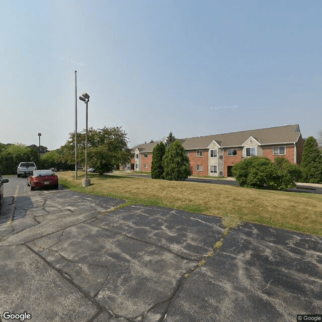 Courtyard Apartments
