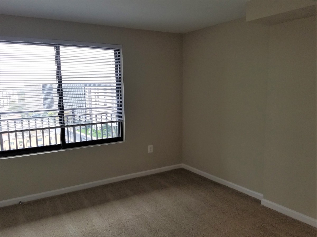 Waverly House Apartments