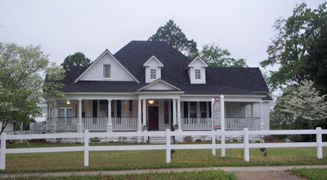 Duncan Mcrae House