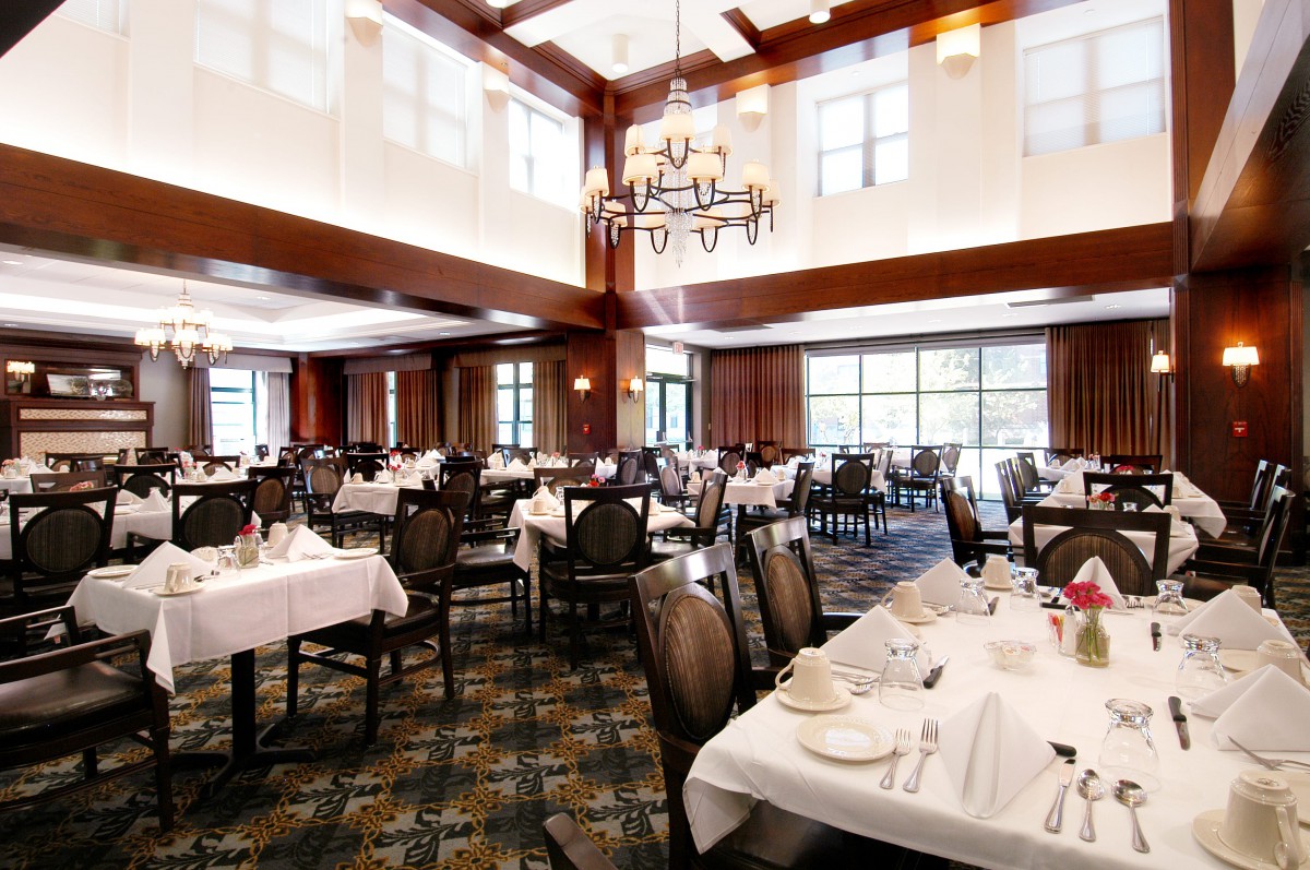 Lincolnwood Place