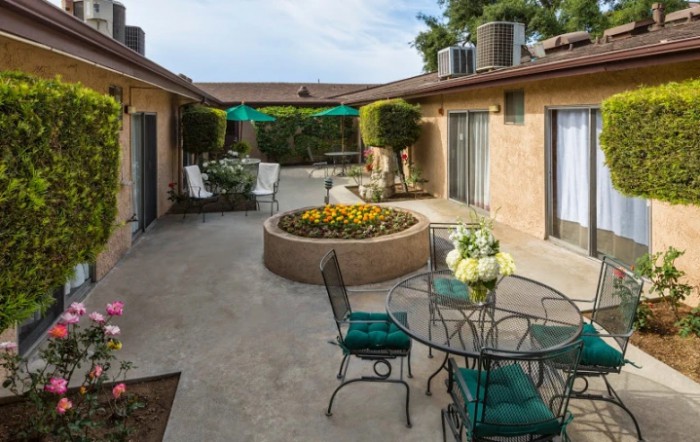 Huntington Drive Health And Rehabilitation Center