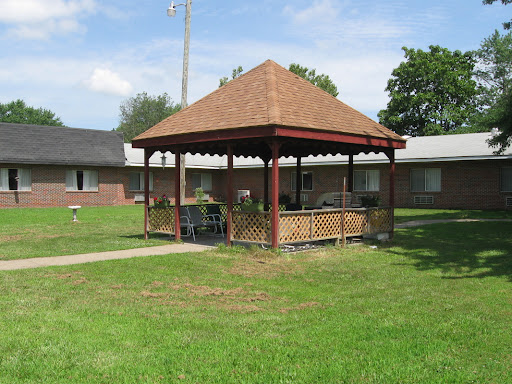 Truman Lake Manor