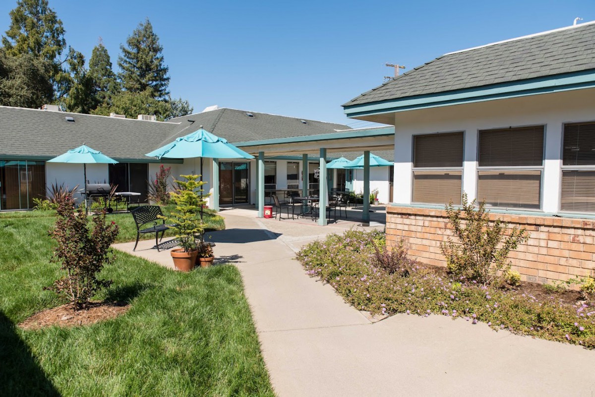 Mountain Manor