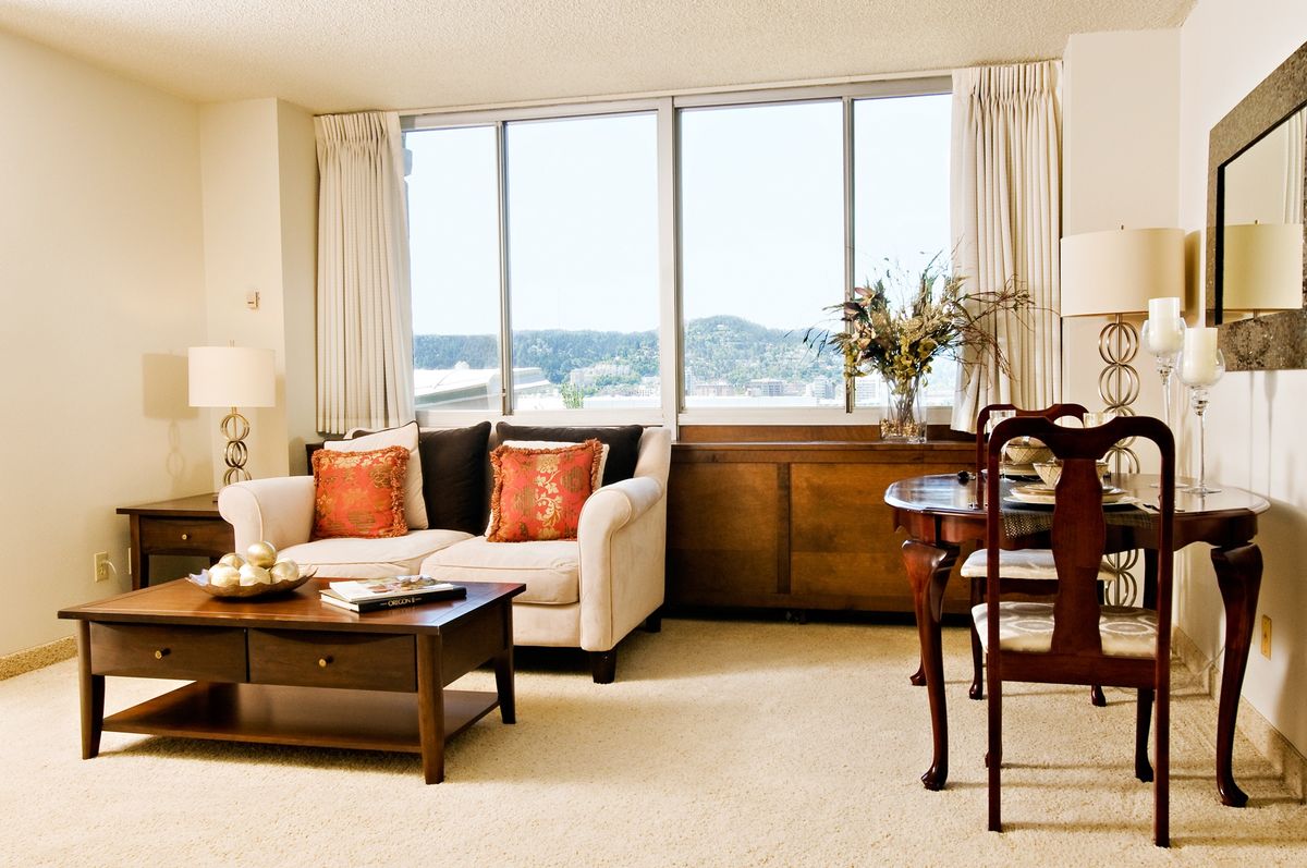 Pacifica Senior Living Calaroga