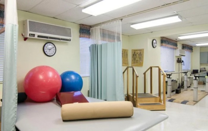 Manor Care Health Services - Largo