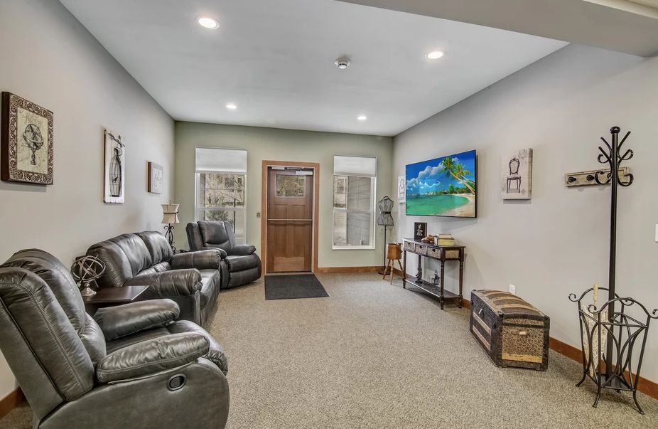 Suite Living Senior Care - Ramsey