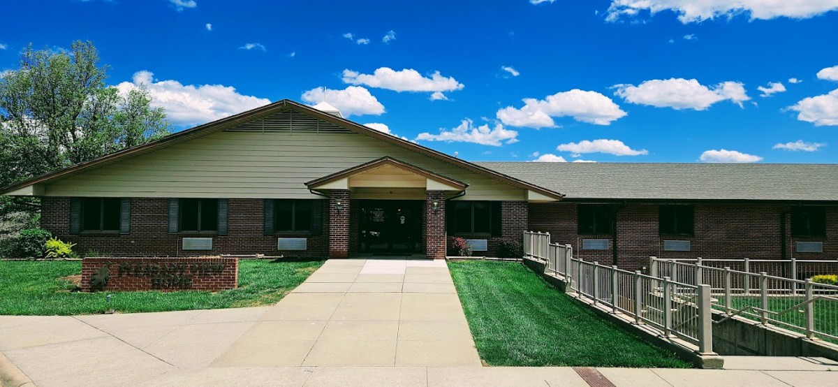 Pleasant View Home