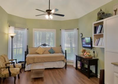 Unlimited Care Cottage 1