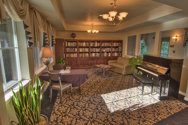 Chateau At Valley Center Retirement Community