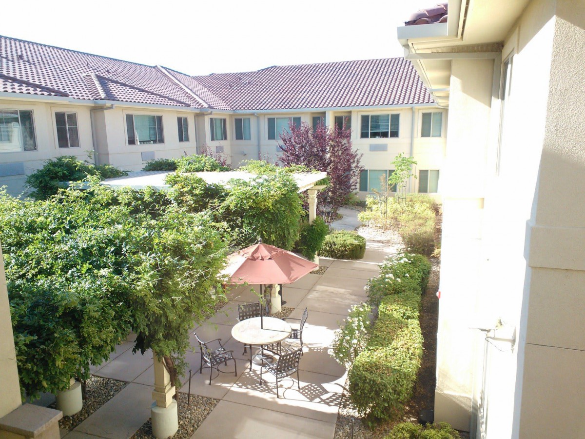 Westmont Of Brentwood