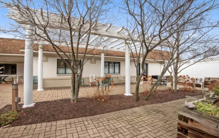 Lexington Health Care Center - Bloomingdale