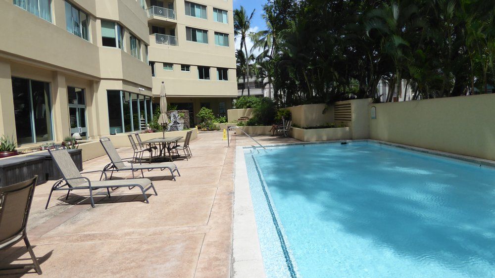 One Kalakaua Senior Living
