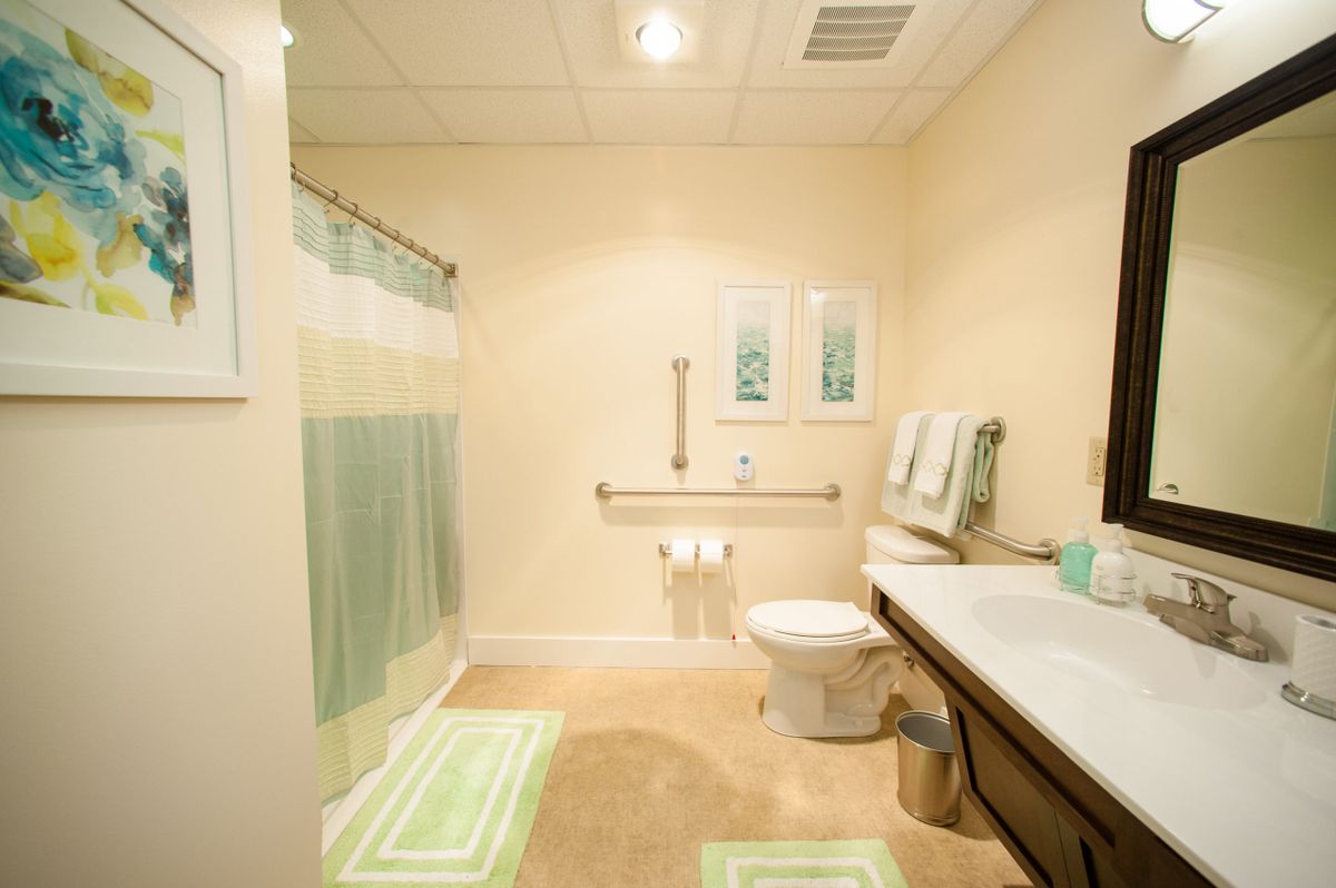 Commonwealth Senior Living West End