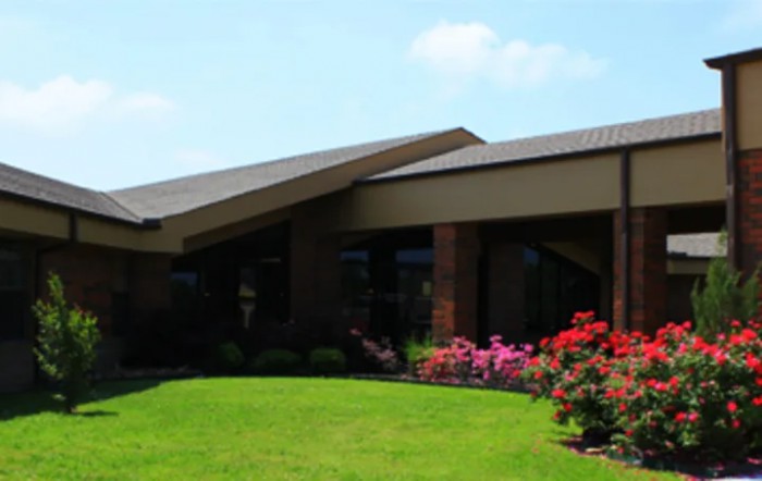 Sequoyah Pointe Living Center