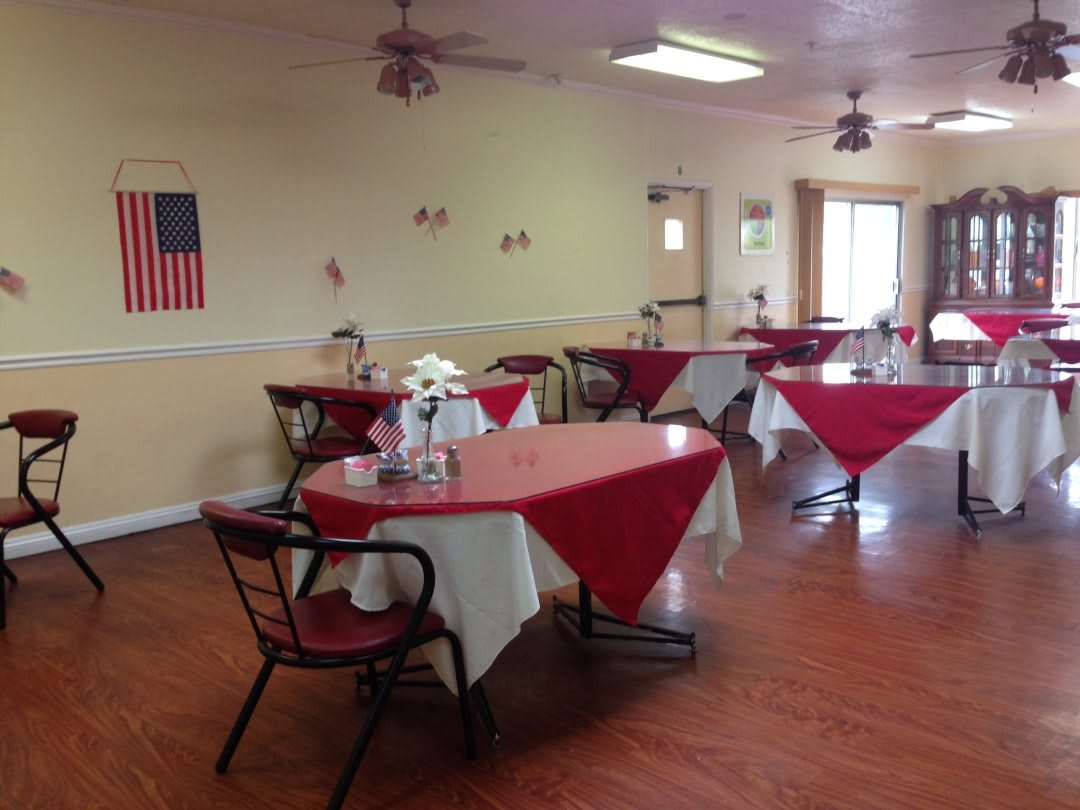 Caloaks Senior Living