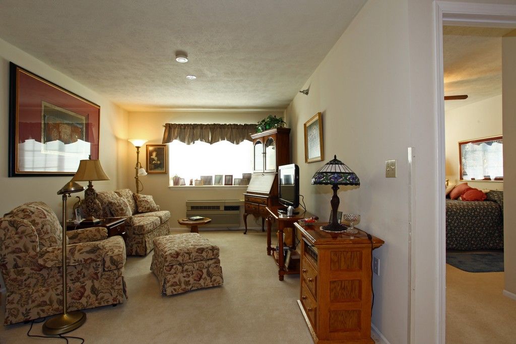 The Waterford At Miracle Hills