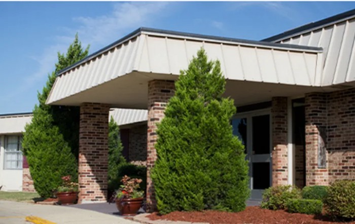 Lakeland Rehabilitation & Health Care Center