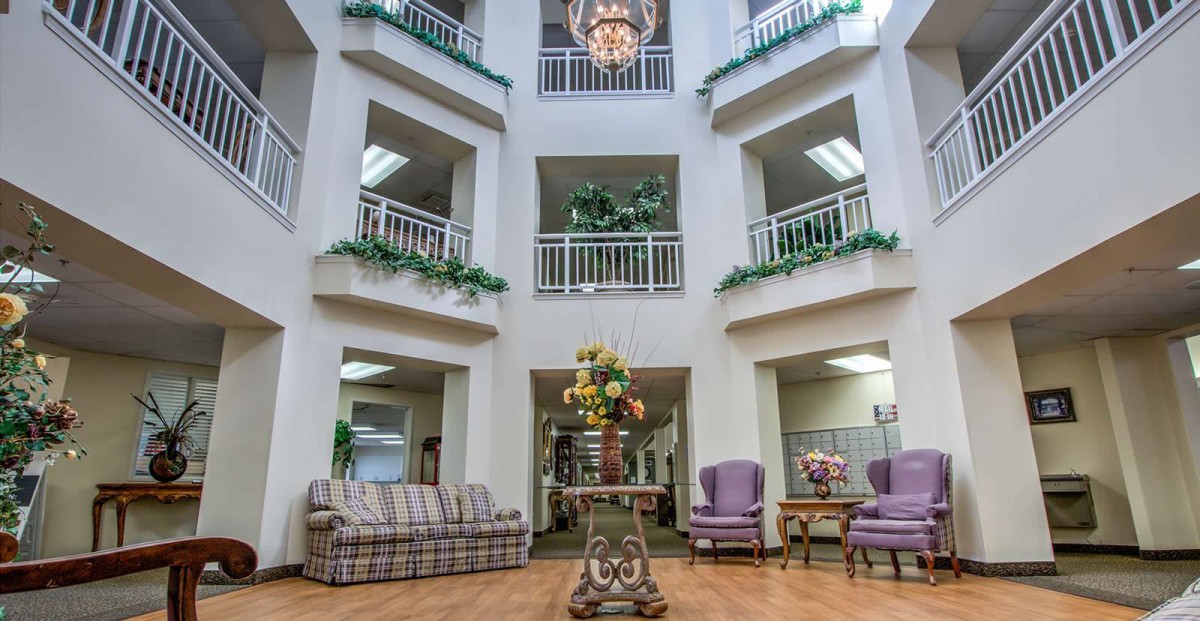 Pioneer Valley Lodge