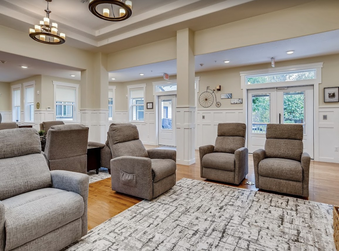 Mapleview Manor
