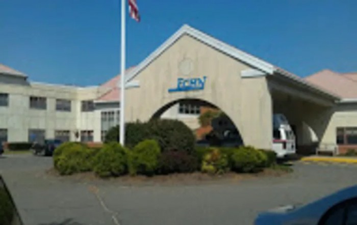Woodlake At Tolland Rehabilitation & Nursing Cente