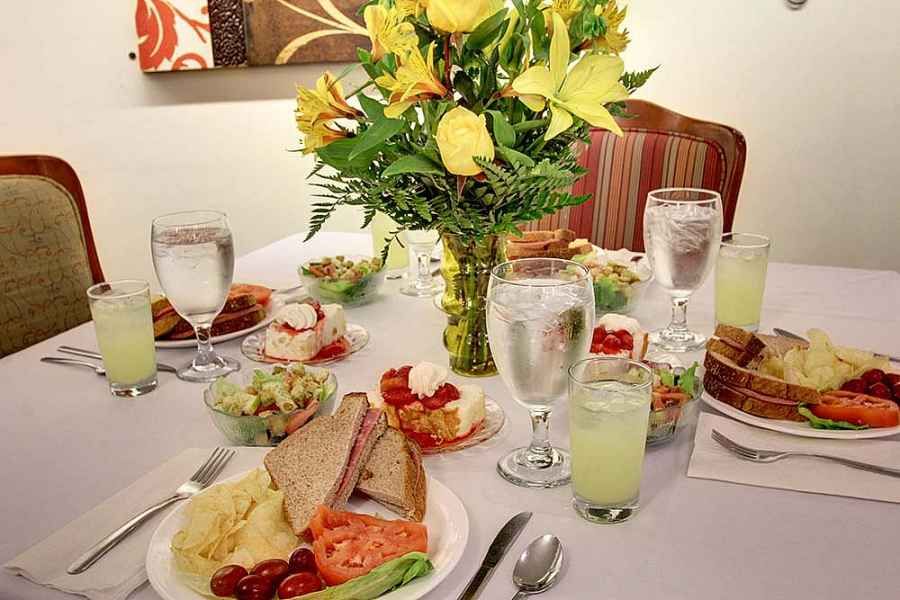 The Villas Senior Care Community ( West)
