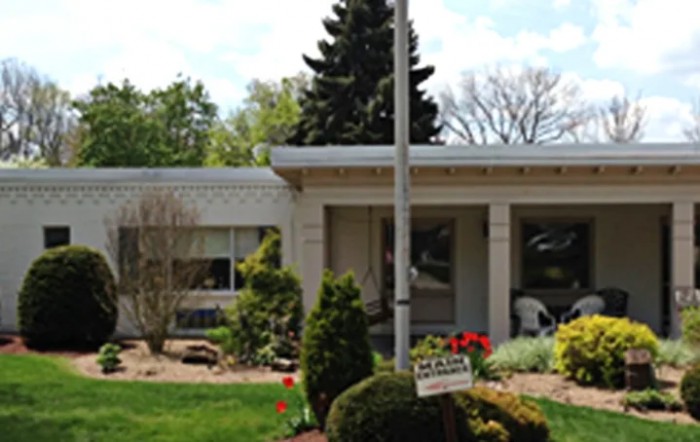 Mcmurray Hills Manor