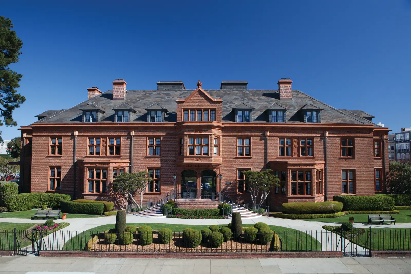 Heritage on the Marina,  a CCRC