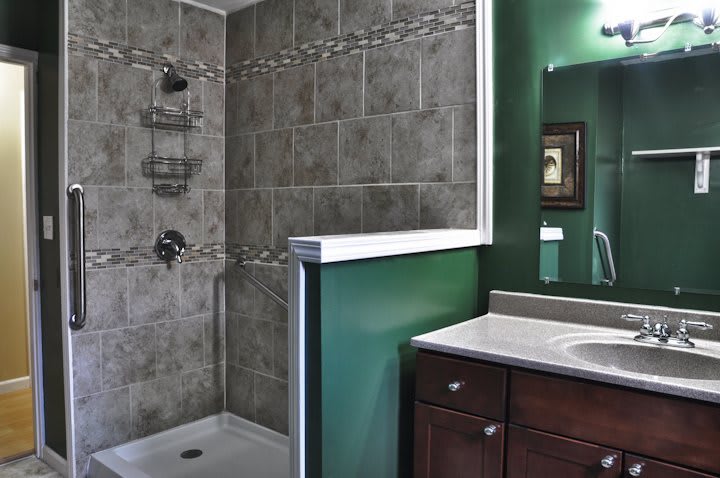 Ultimate Senior Living - Aurora Road