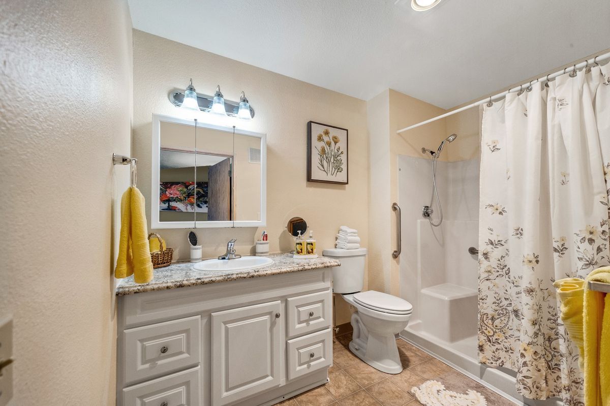 Holiday Beaverdale Estates
