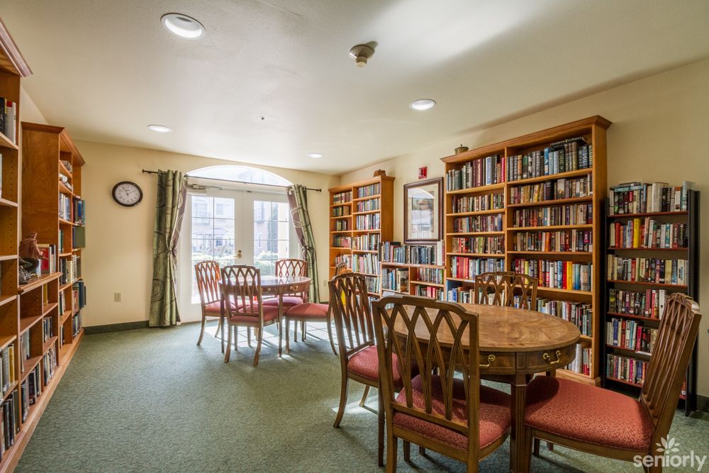 Carlton Senior Living Fremont
